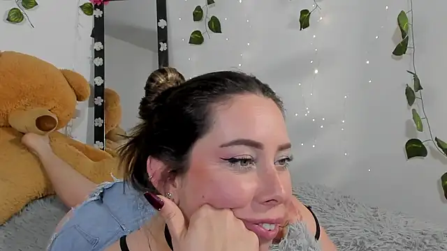 JanneKim's cam snapshot