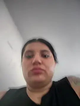 horny_roomiess live sex cam