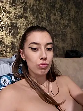 Virgin_Pussy_SquirtX live sex cam