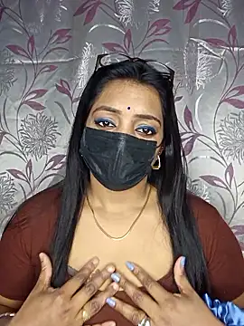 RUHI_SHARMA99's cam snapshot