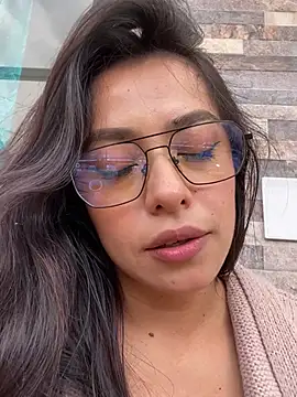 foxxy_lover's cam snapshot