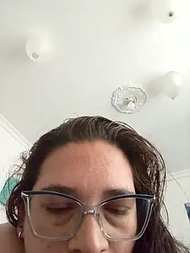 tatis_bigboobs's cam snapshot