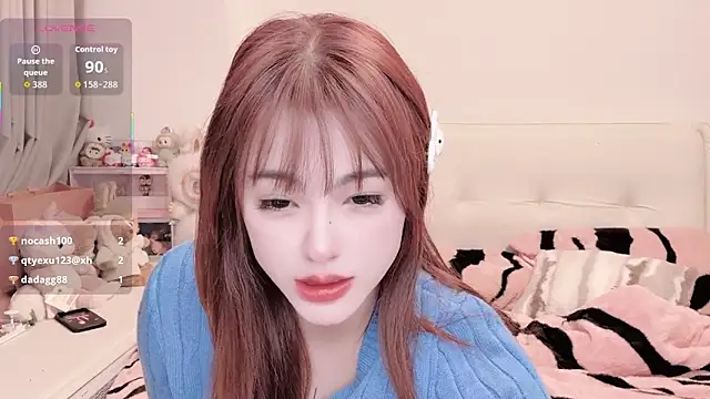 Sophia-000's cam snapshot