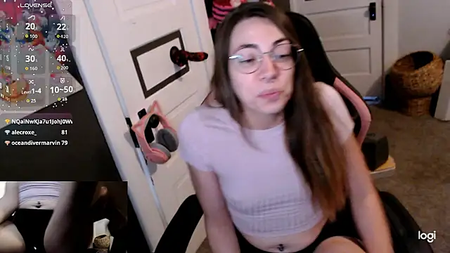 KierBearKisses's cam snapshot