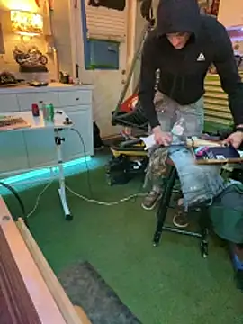 Polaroid_White's cam snapshot