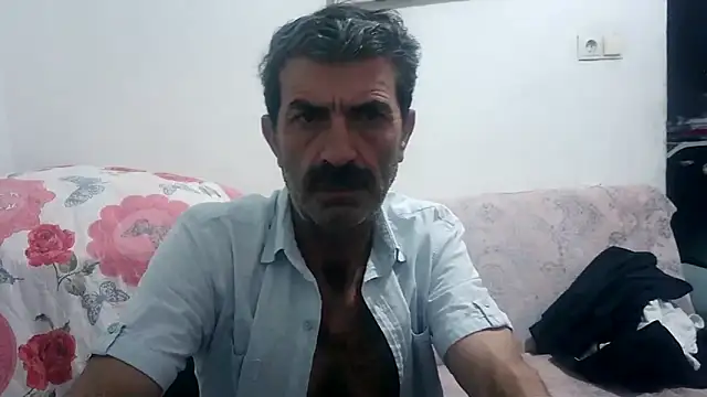 kobratrk21's cam snapshot