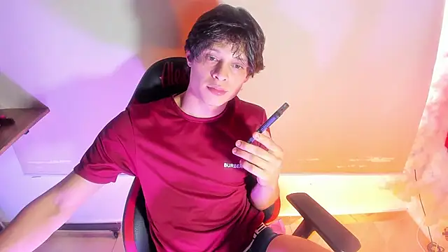 LilOwen_'s cam snapshot