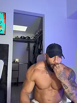 Andrew_Johnnson's cam snapshot