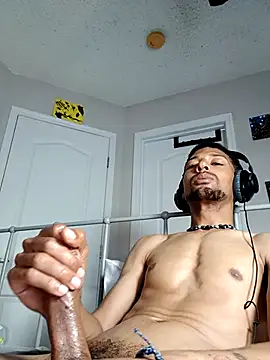 BigPrettyDick777's cam snapshot