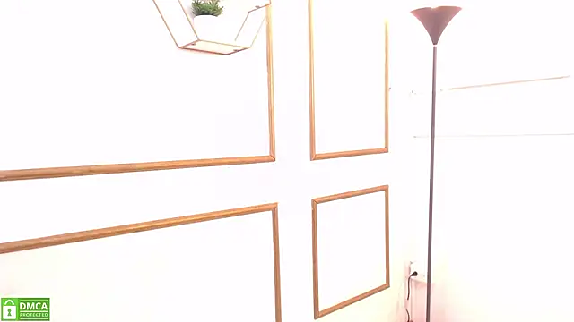 veronica_em1's cam snapshot