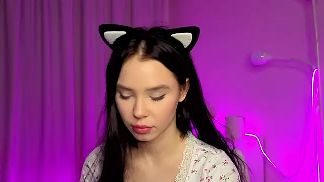 slyshypie's cam snapshot