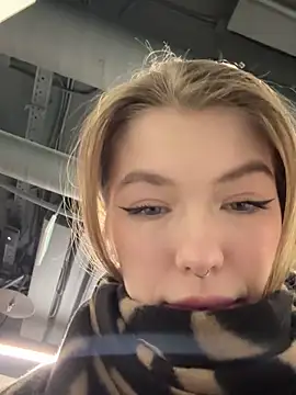 Star_Mia69's cam snapshot