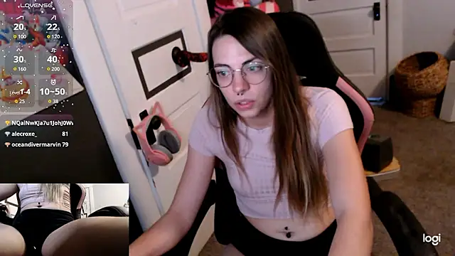 KierBearKisses's cam snapshot