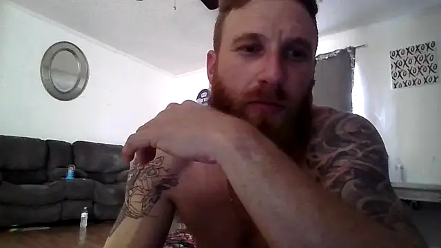 KatDaddie9886 live sex cam