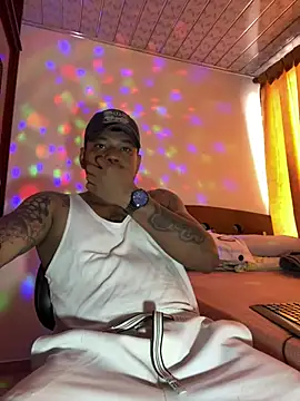 Saipuer31 live sex cam