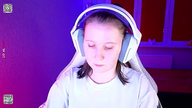 mon_lola live sex cam