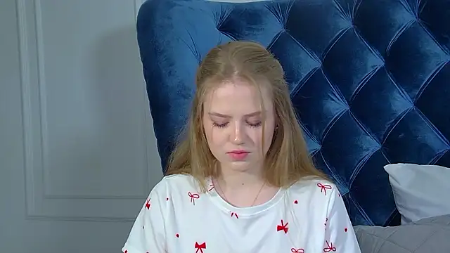 SelinSwarovski live sex cam