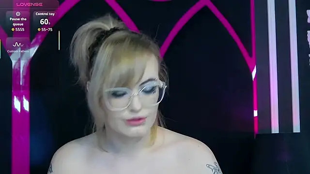 Jasmin_Voss's cam snapshot