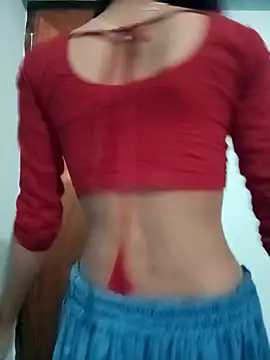 Raya-Moni live sex cam