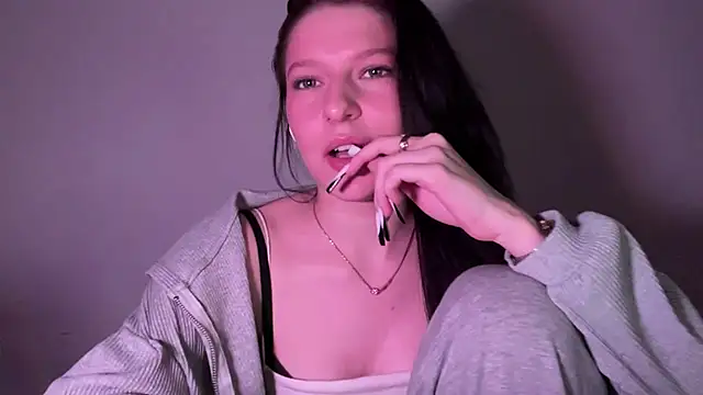 Sarahsolara's cam snapshot