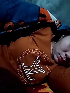 vangkt-cute's cam snapshot