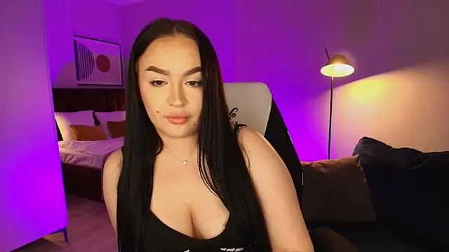 tinafox_'s cam snapshot