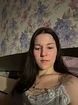 OliaLav's cam snapshot