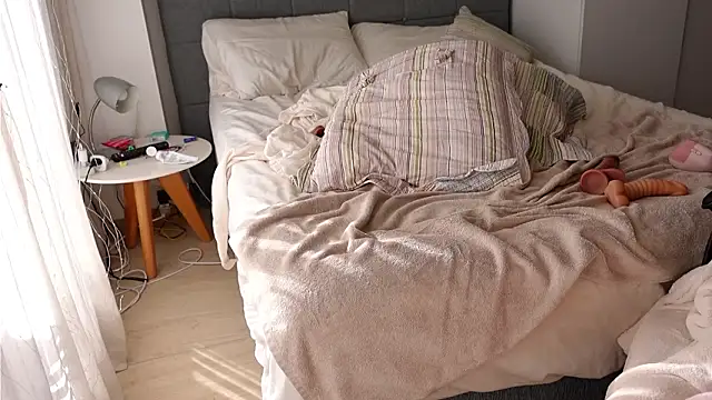 Ayra_Lust's cam snapshot