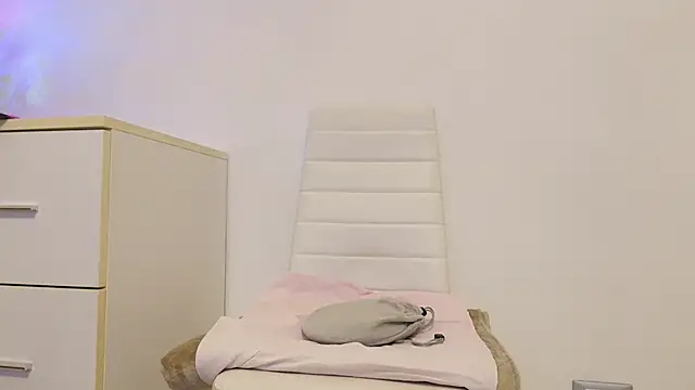 MorganaLegs's cam snapshot