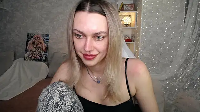 NickyAdamidi live sex cam