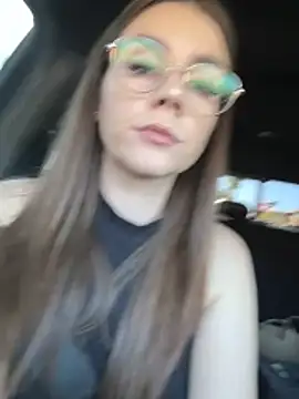 MaggyMayI live sex cam