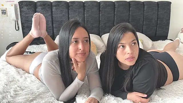 2SummerLove1 live sex cam