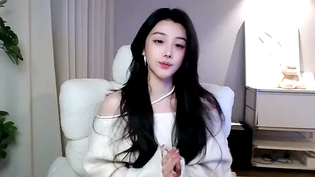 xiaxia-baby_'s cam snapshot