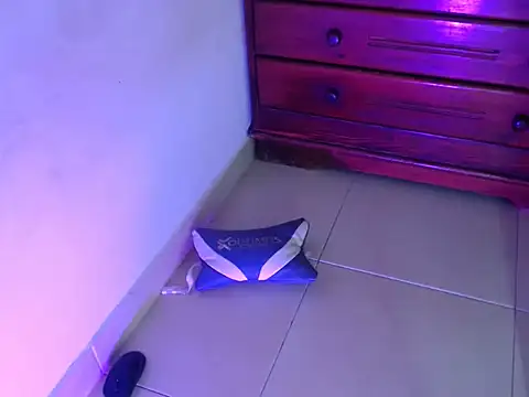 Isadora_ryu's cam snapshot