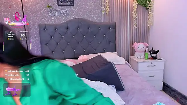 mialeia01 live sex cam