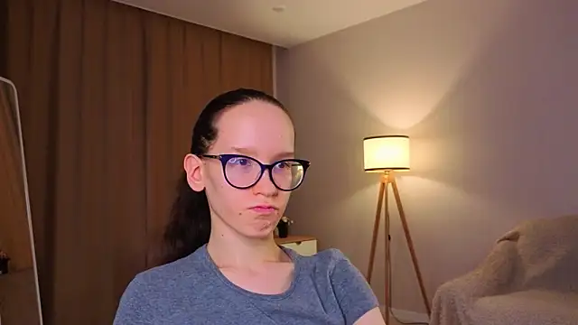 BettyBrowni live sex cam