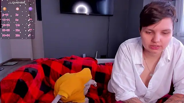 Tenderly_Couple's cam snapshot