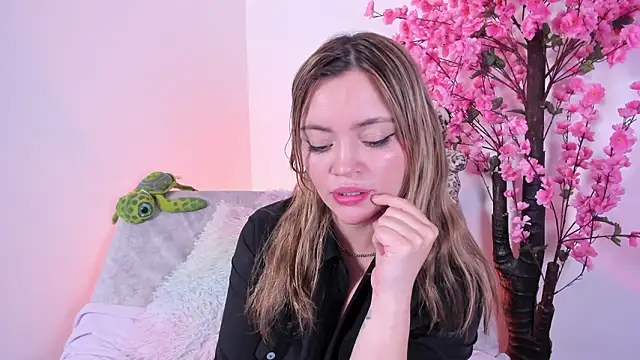 aliiceFM's cam snapshot