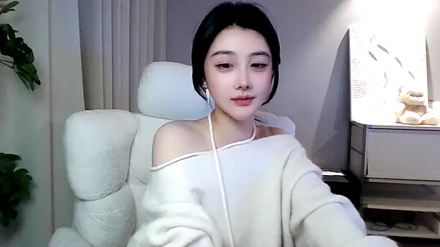 xiaxia-baby_'s cam snapshot