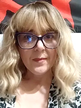 Amelialove42's cam snapshot