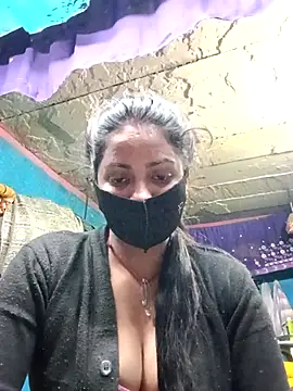 Poonam8080's cam snapshot