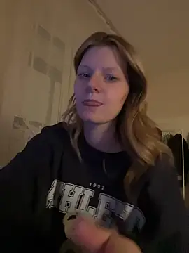 MaryHiggins live sex cam