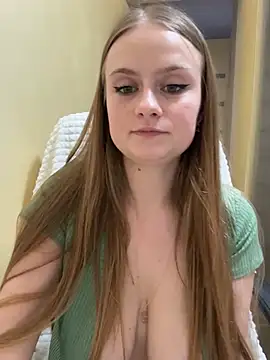 SophiaSweet_'s cam snapshot