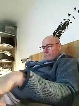 bogland33 live sex cam