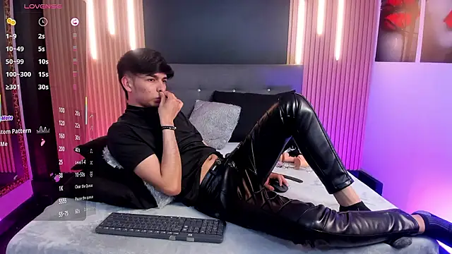 OnlyJos live sex cam