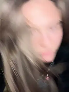 SophiiaStarr live sex cam