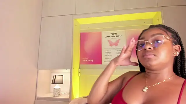 tamaraa_smiith live sex cam