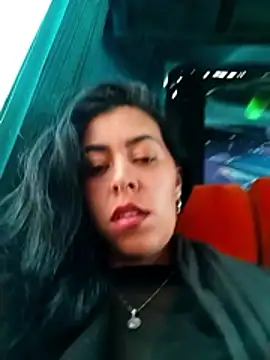 Luianna live sex cam