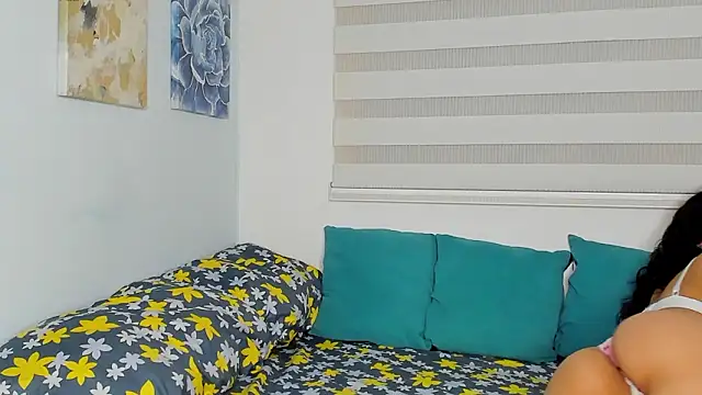 LunaLith's cam snapshot