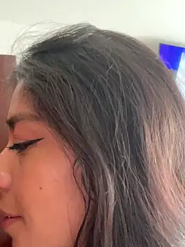 foxxy_lover's cam snapshot